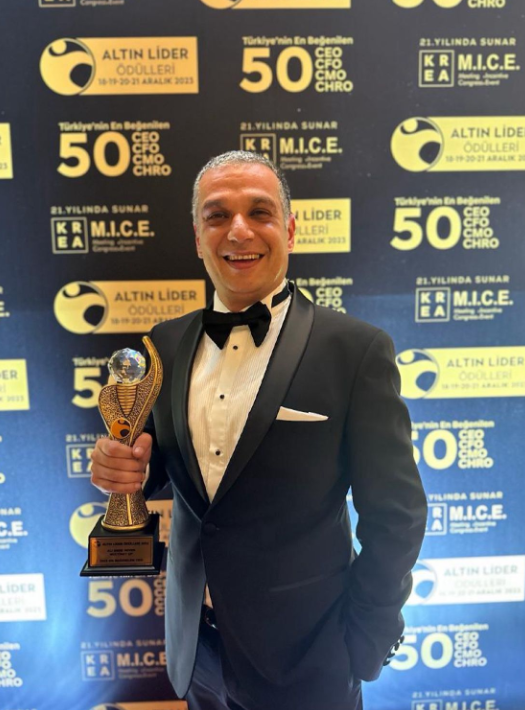 Altın Lider Ödülü — 2025